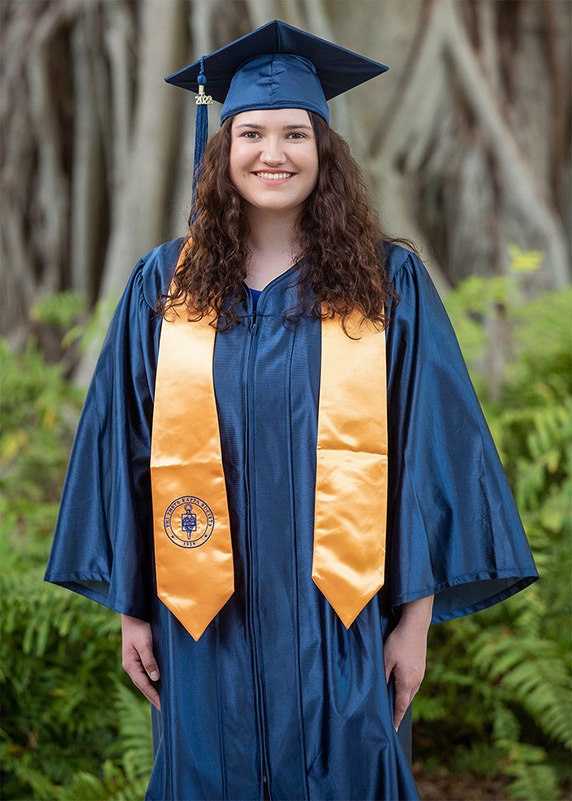 Outstanding Graduate Award Winners: Kaitlyn Lorraine Shehorn