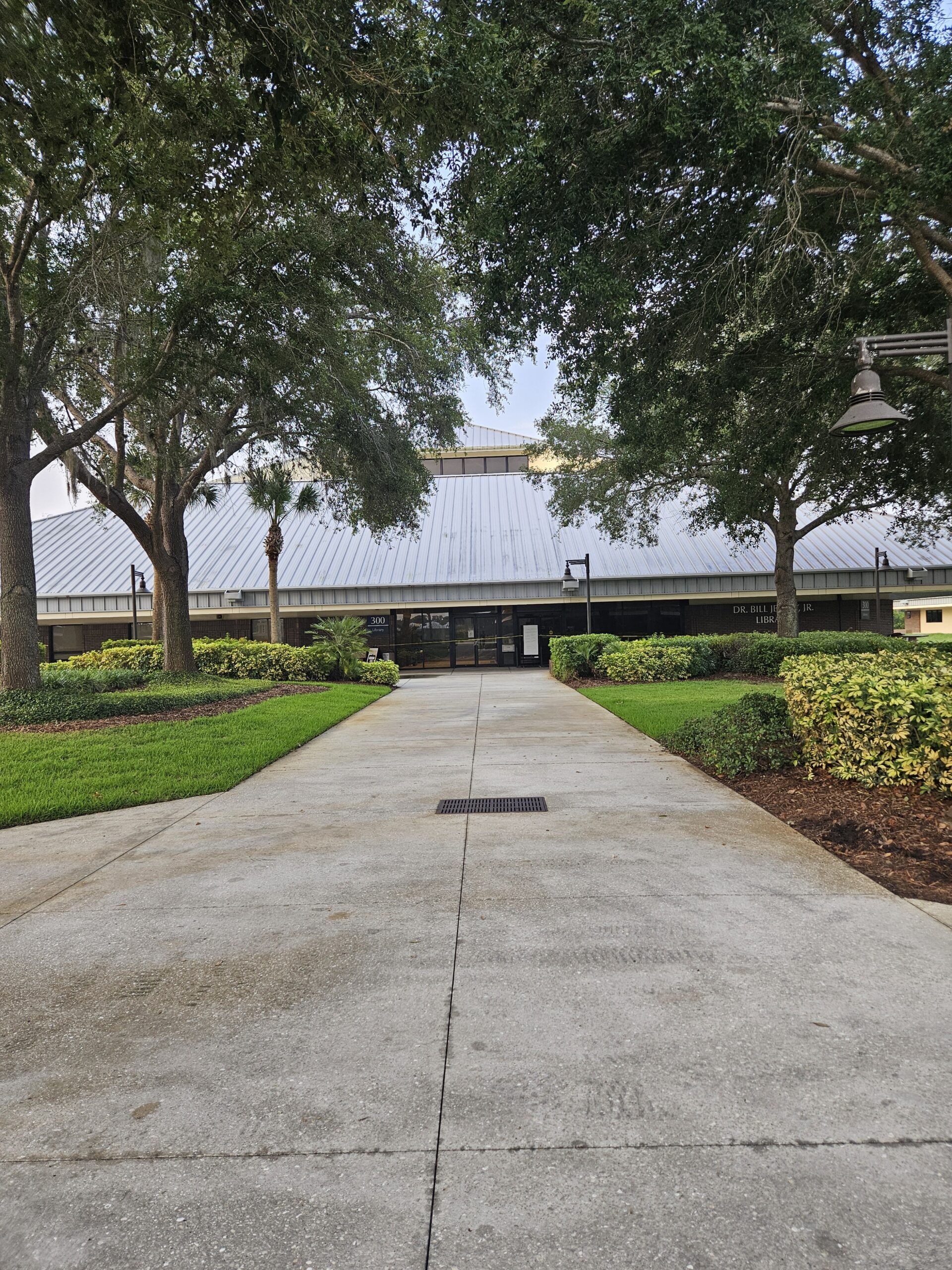 Bldg. 300 – Dr. Bill Jervey, Jr. Library at SCF Venice