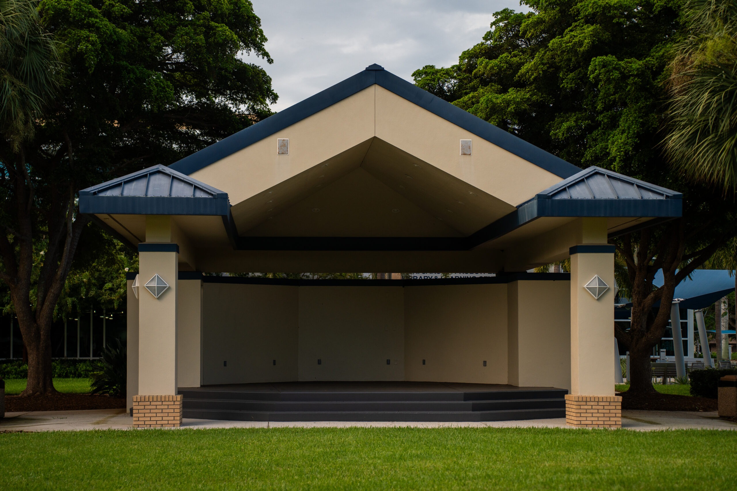 Bldg. 13 – Performance Pavilion at SCF Bradenton.